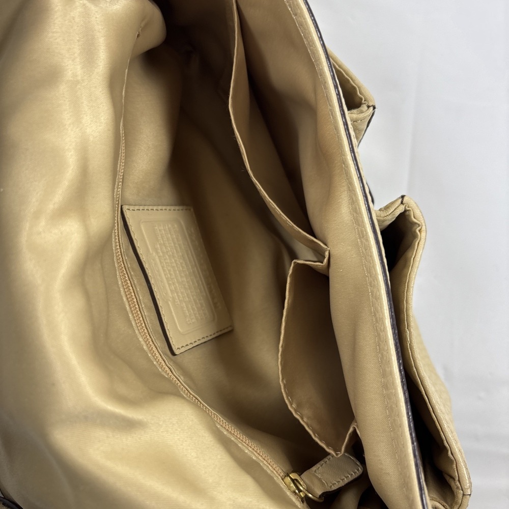 VTG Coach Soho Flap Brass Buckle Beige Leather Purse Shoulder Bag F11842 Y2K 90s - Picture 11 of 16